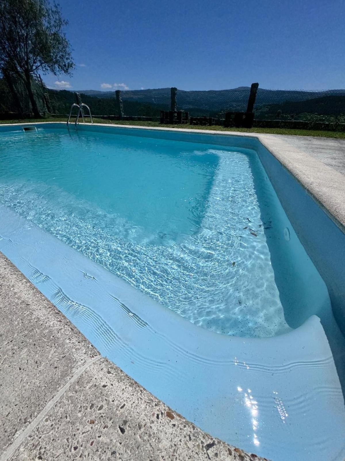 Casa 2 habitaciones con piscina y cenador al aire libre Pontevedra Exterior foto