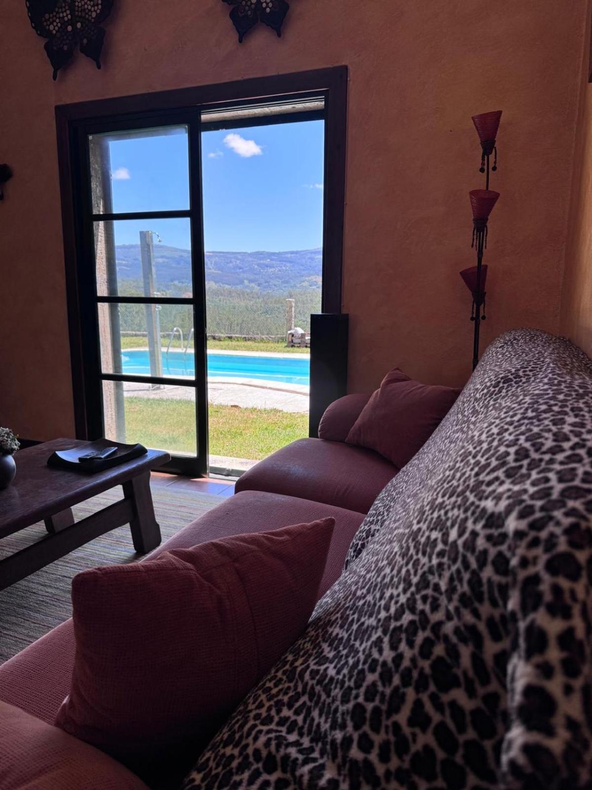 Casa 2 habitaciones con piscina y cenador al aire libre Pontevedra Exterior foto